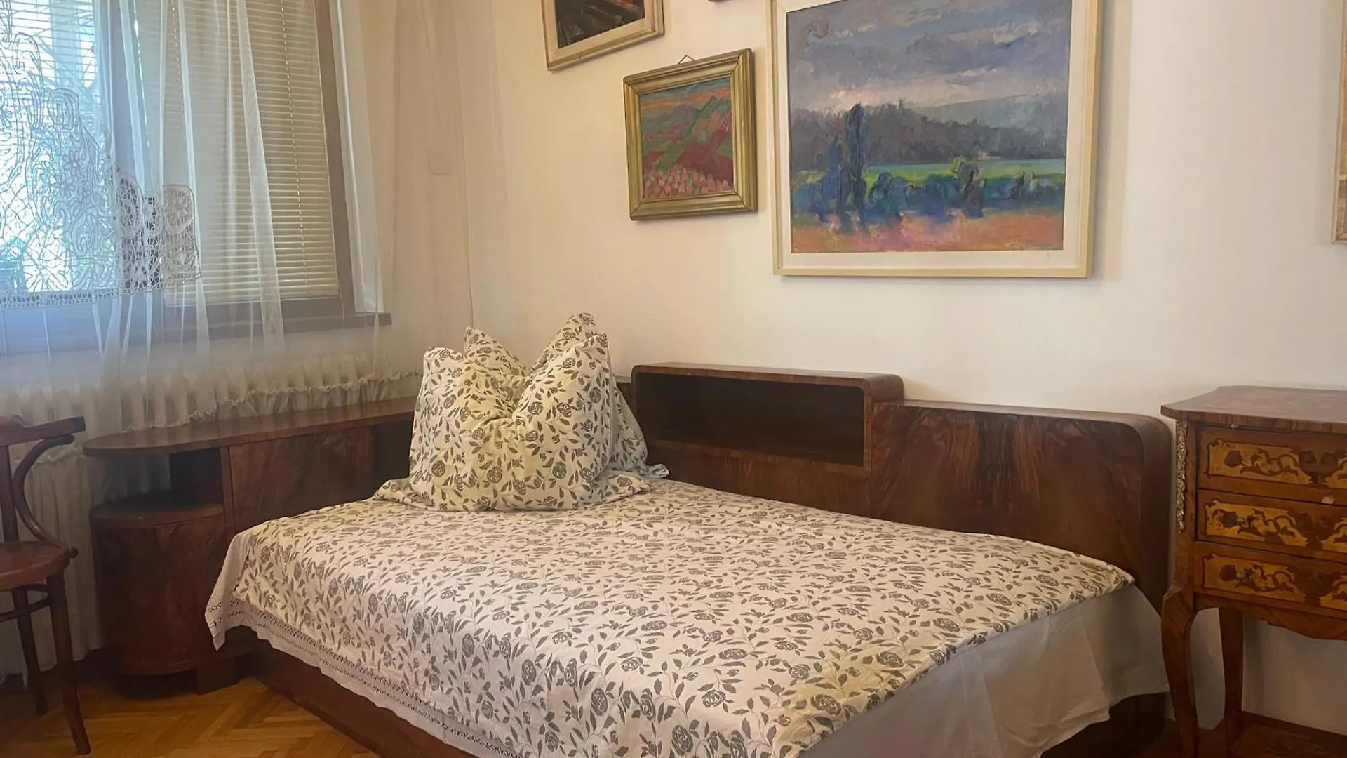 The Historical Center Apartment Bucharest Romania